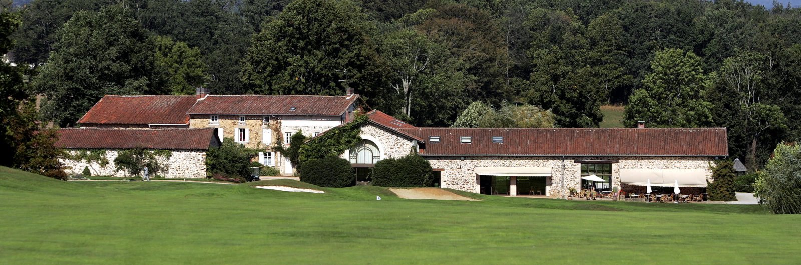 As Bourganeuf 2000 - Club house et installations