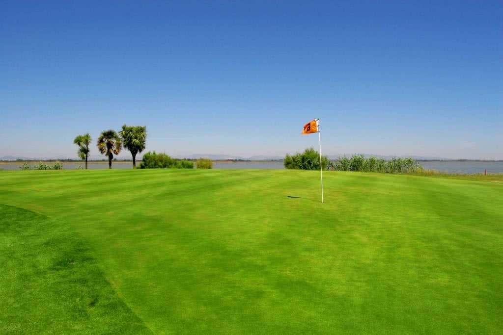 Compact Golf d’Amelie les Bains Palalda Montalba - Club house et installations