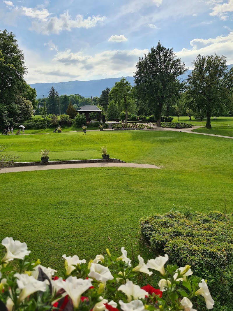 Golf Club Aix-les-Bains 1895 - Panorama du parcours de golf