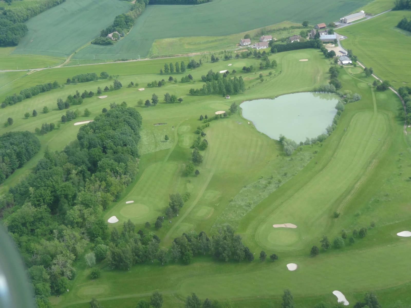 Practice de Golf de Sens - Green et bunkers
