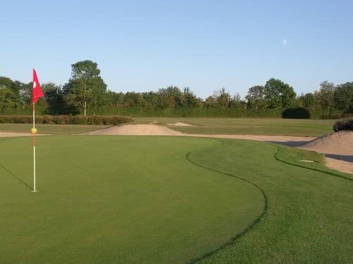 Golf Bluegreen Niort Romagné - Fairway et green du parcours