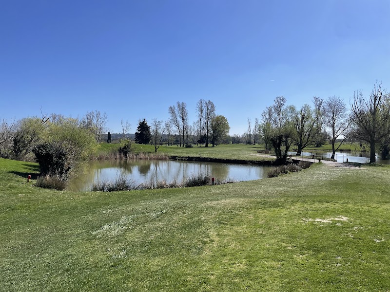 Golf d'Avignon Châteaublanc - Green et bunkers