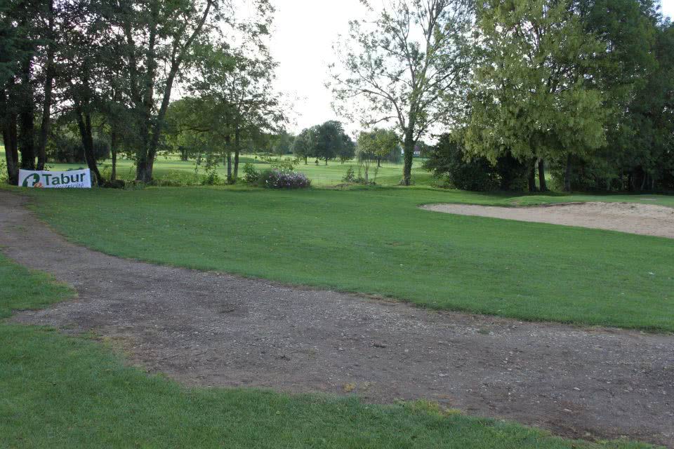 Golf d’Alençon en Arçonnay - Fairway et green du parcours