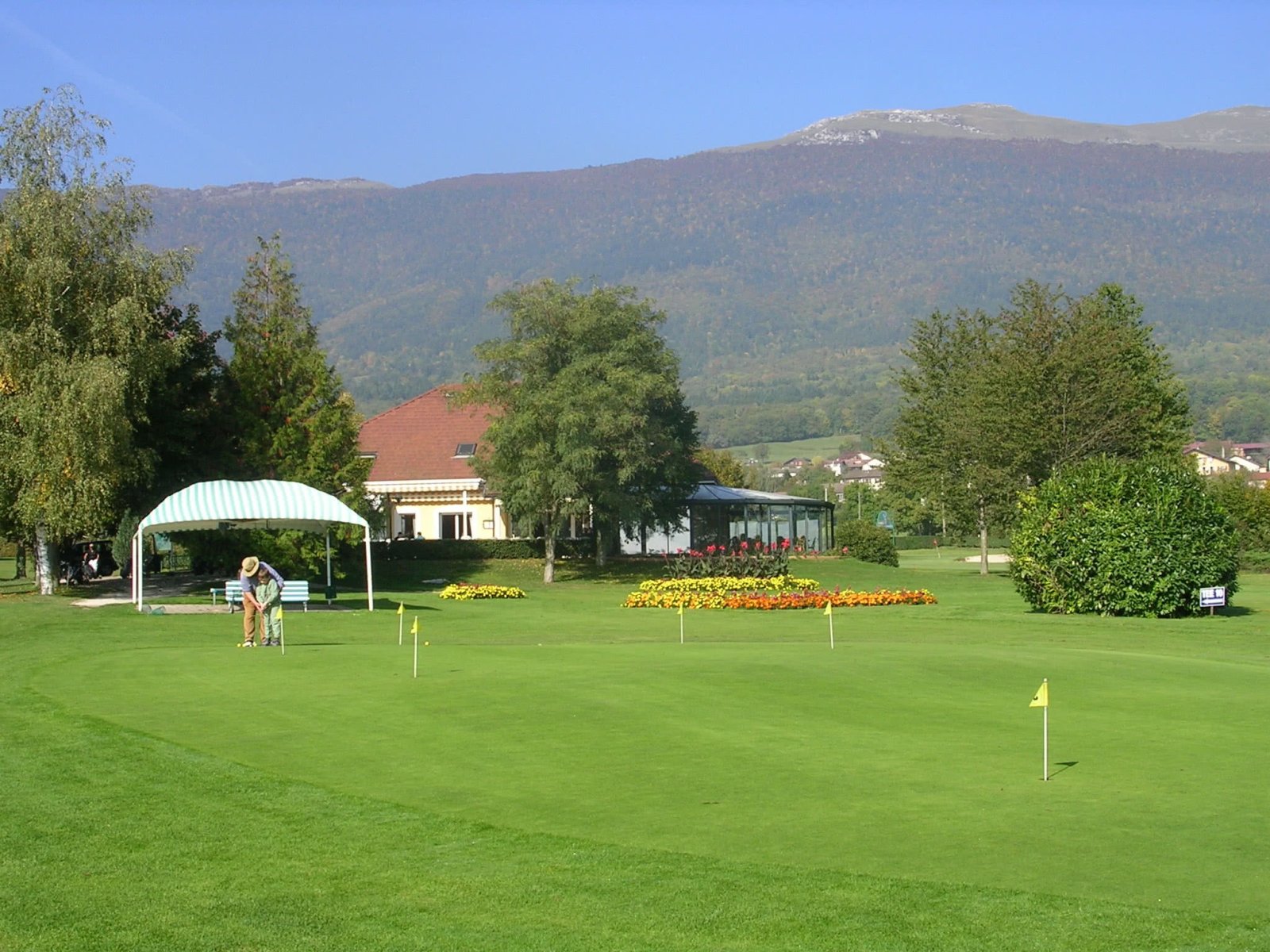 Golf de Gonville - Fairway et green du parcours