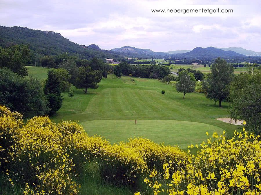 Golf Drome Provencale - Fairway et green du parcours