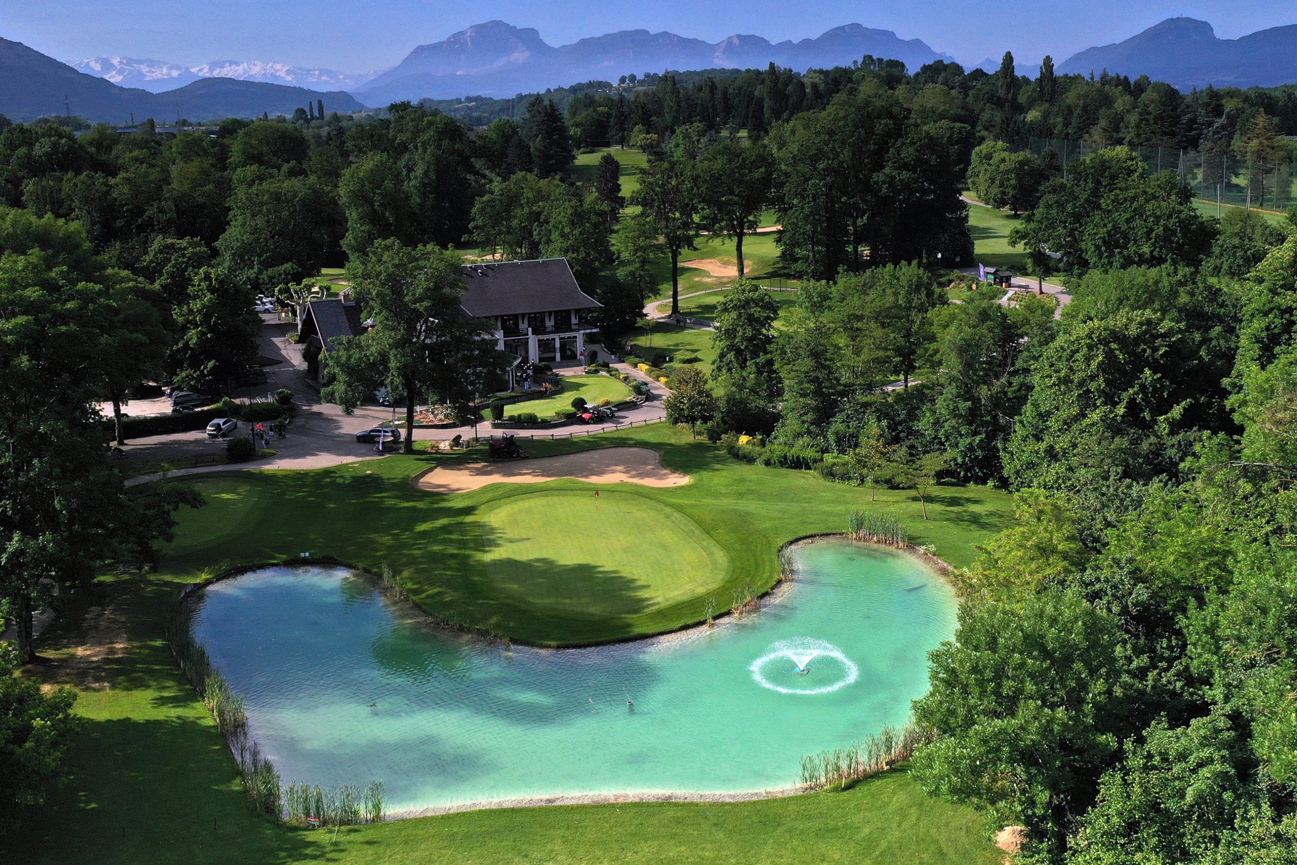 Golf des Marches - Club house et installations