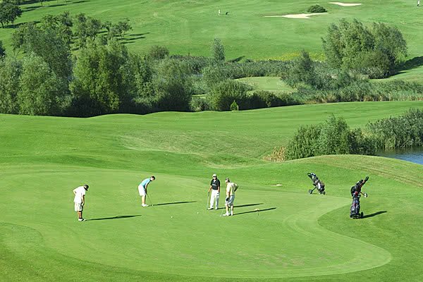 Golf du Pays de Sarrebourg - Club house et installations