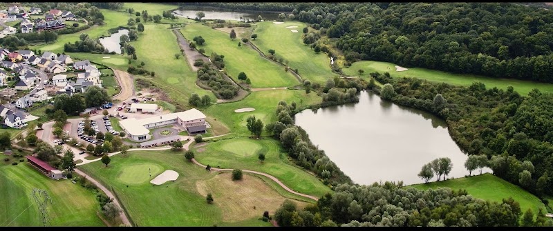 Golf Golf Sarreguemines Confluences à Sarreguemines Confluences - Vue aérienne du parcours