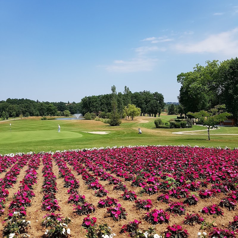 Lyon Salvagny Golf Club - Club house et installations