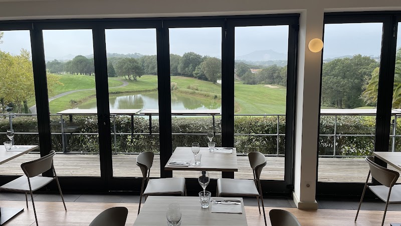 Makila Golf Club - Green et bunkers