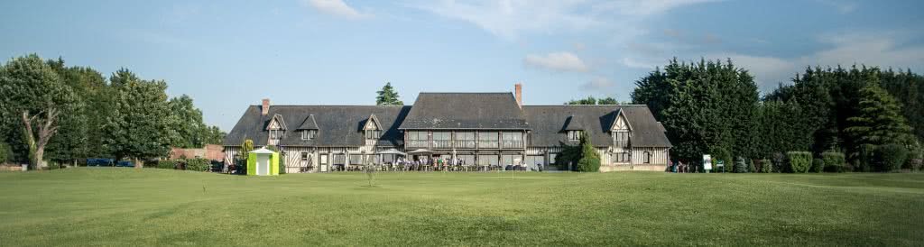 Pont au Golf - Club house et installations