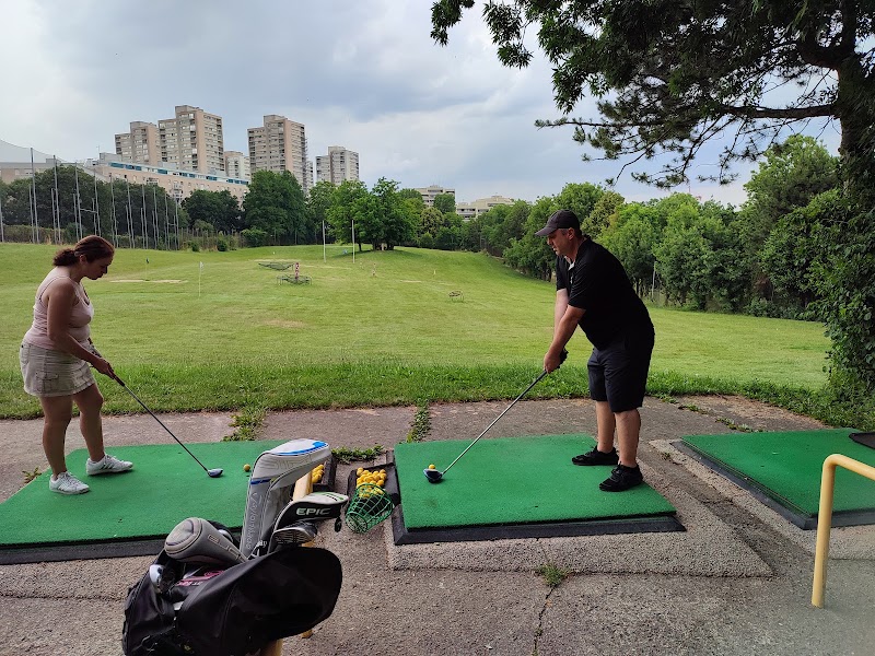 UGOLF de Rosny-sous-Bois - Club house et installations