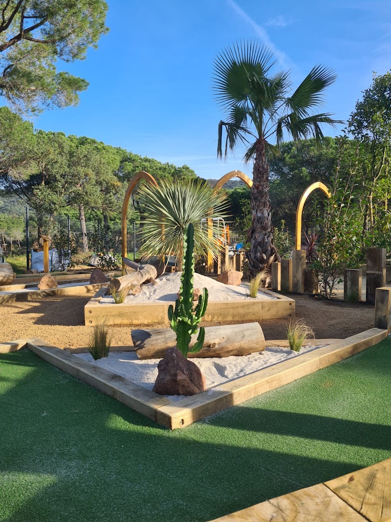 Aventure Famille - Mini golf à Sainte-Maxime - photo 2