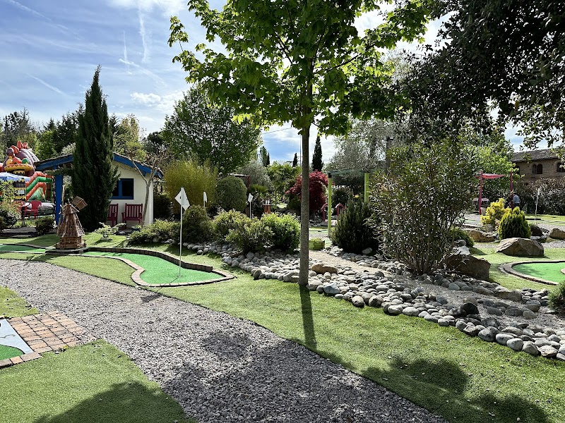 Castelgolf, Mini-golf à Castelmaurou à Castelmaurou - photo 2