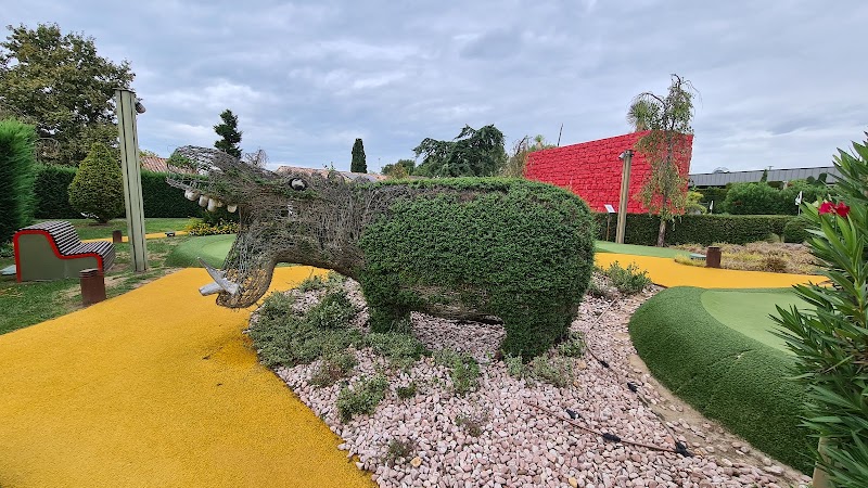 Fantasia mini golf à Saint-Sylvestre-sur-Lot - photo 4