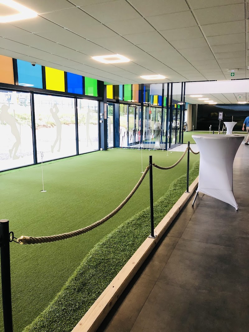 Golf 3 Indoor à Saint-André-les-Vergers - photo 2