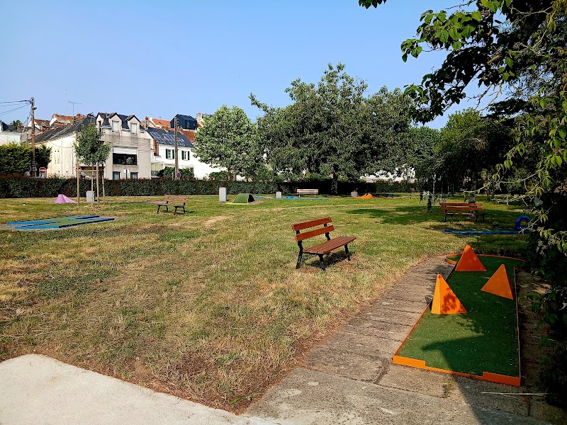 Mini-golf Golf Miniature D'indre à Indre