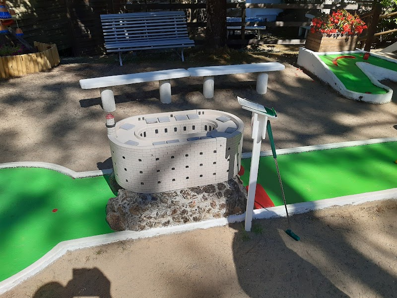 Mini-golf golf miniature de la griere à La Tranche-sur-Mer