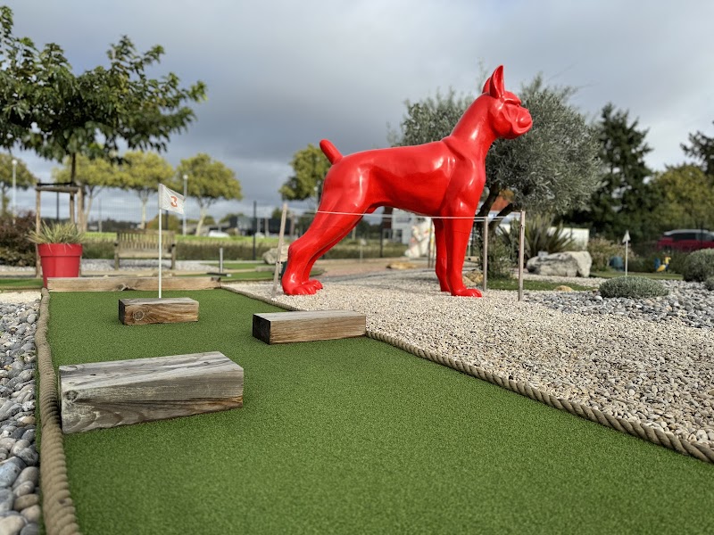 Le Beignet Doré : Location de jeux gonflables, Borne Selfie / Parc de Loisirs pour enfants de 1 à 12 ans & MiniGolf (45) à Saint-Pryvé-Saint-Mesmin - photo 4