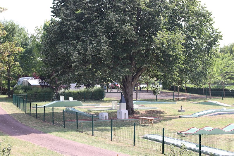 Mini golf à Bourgueil - photo 2