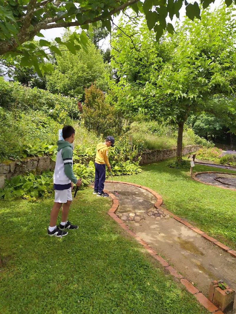 Mini Golf de la Source "Le Parcours de la Transformation" à Saint-André-de-Najac - photo 2
