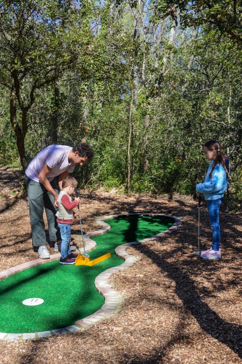 Mini-golf Mini golf de Roussas à Roussas