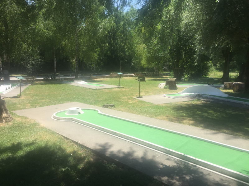 Mini-golf Mini Golf du mole à Ville-en-Sallaz