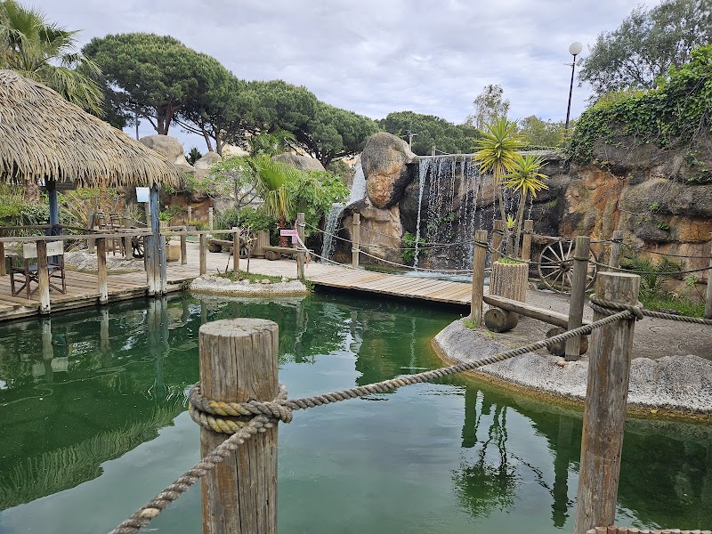 Mini-Golf Exotique du Lavandou à Le Lavandou - photo 3