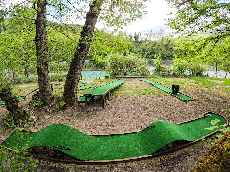 Mini-golf Mini Golf Rivière Drôme à Saillans