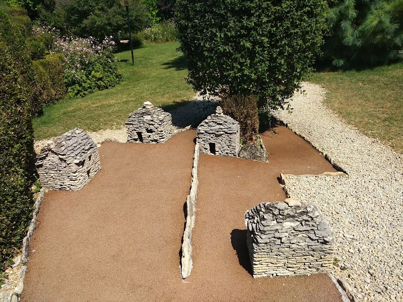 Mini-Golf Saint Pierre Loisirs à Montignac-Lascaux - photo 4