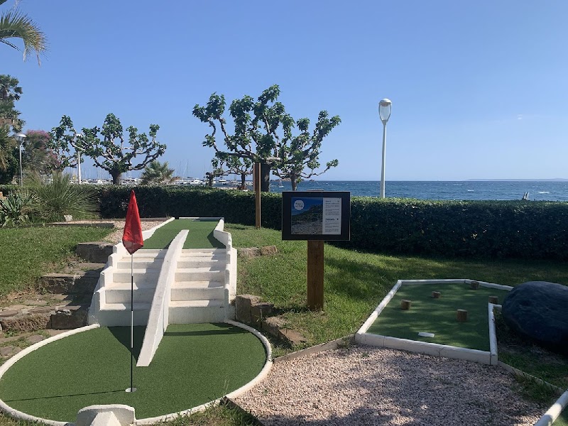 Mini-golf Mini-Golf Saint-Raphaël à Saint-Raphaël
