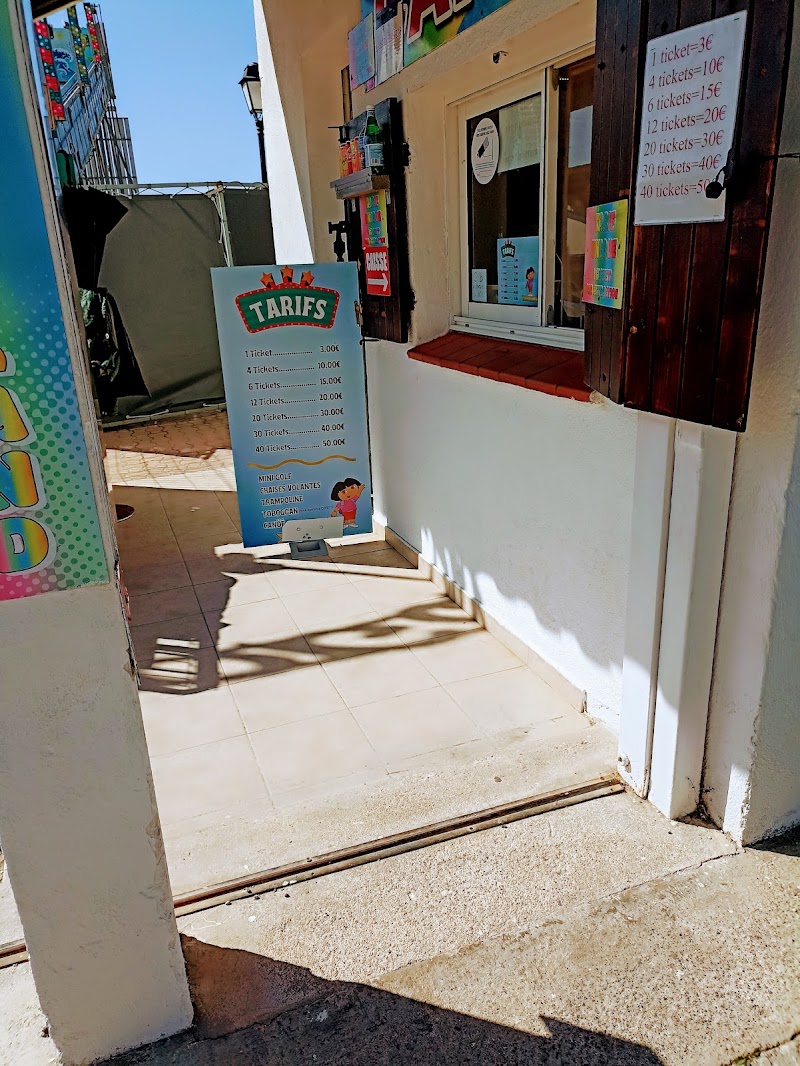 Mini-Golf à Saintes-Maries-de-la-Mer - photo 3