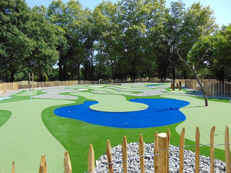 Mini-golf Minigolf Bluegreen Bordeaux Pessac (33) à Pessac