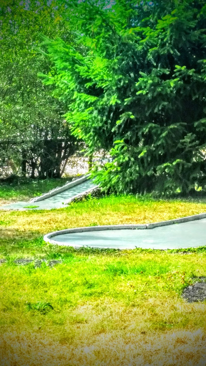 Mini-golf Minigolf à Les Bréviaires