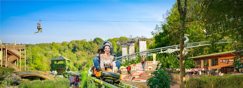 Mini-golf Normandie Luge, Site de loisirs Nature et Sensations, Luge sur rails, Accrobranches, Tyroliennes, Jardin, Minigolf à Souleuvre en Bocage