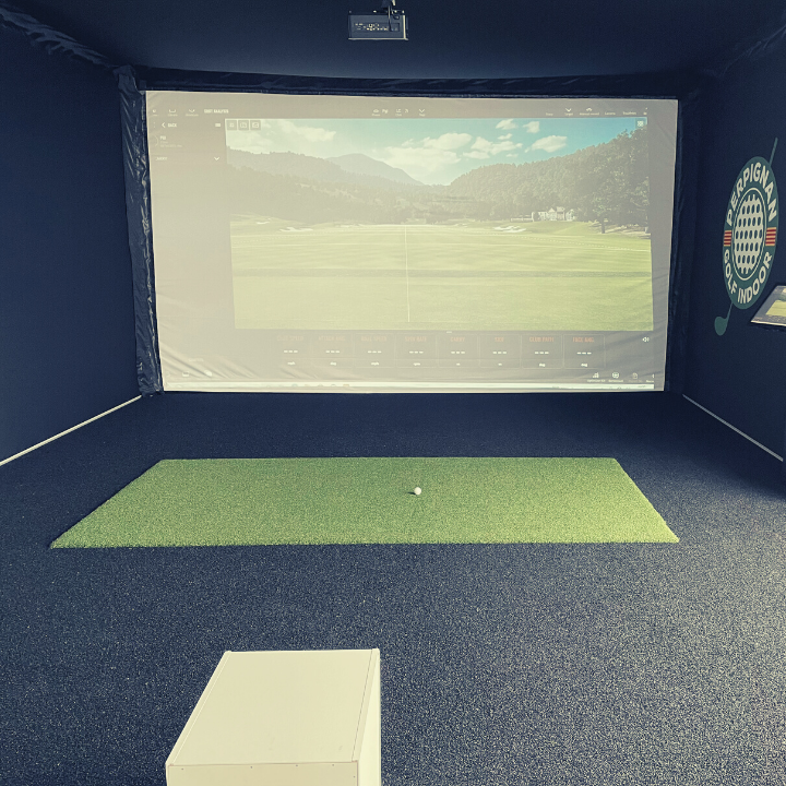 Mini-golf Perpignan Golf Indoor | Simulateur de Golf | Cours de Golf à Perpignan