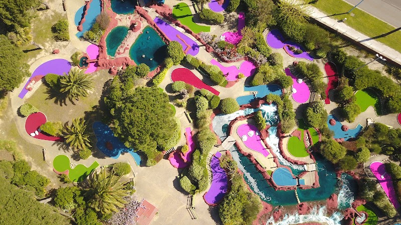 Mini-golf Tropical Golf à Saint-Cyprien